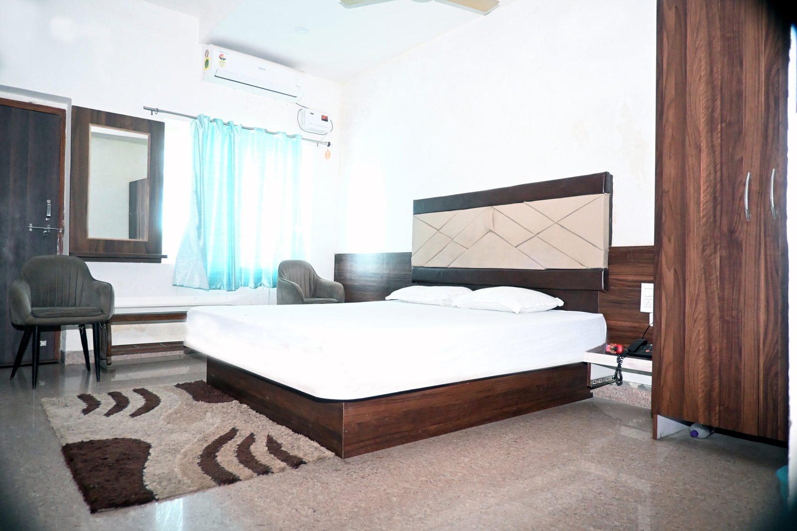 DSC_room 103 2.JPG (1)
